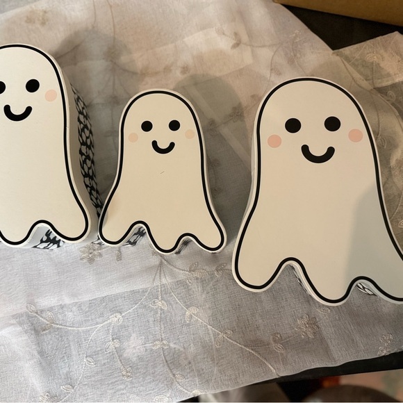 Homegoods Other - Ghost Shaped Gift Box Set 3 - White and Black